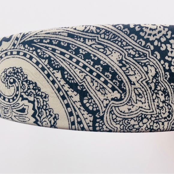 Silk Headband, New, Handmade - Blck and White Pattern - Picture 7 of 8